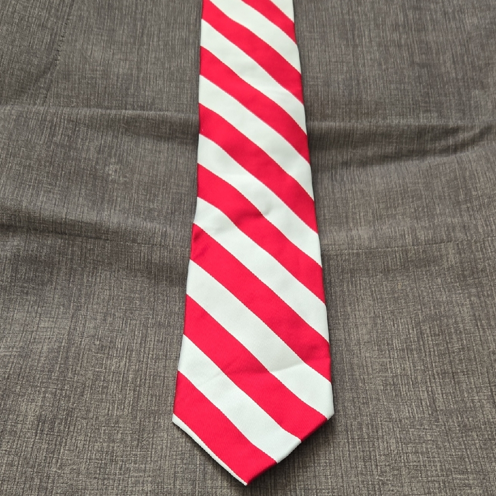 Classic Red and White Striped Men's Tie